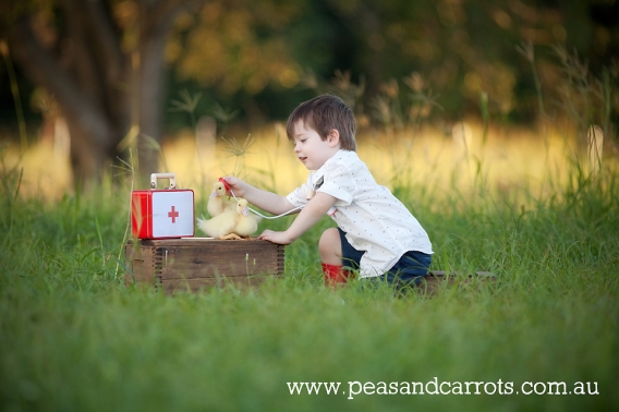 Brisbane Baby, Children & Family Portrait Photography ~ Peas & Carrots Photography. Award winning children